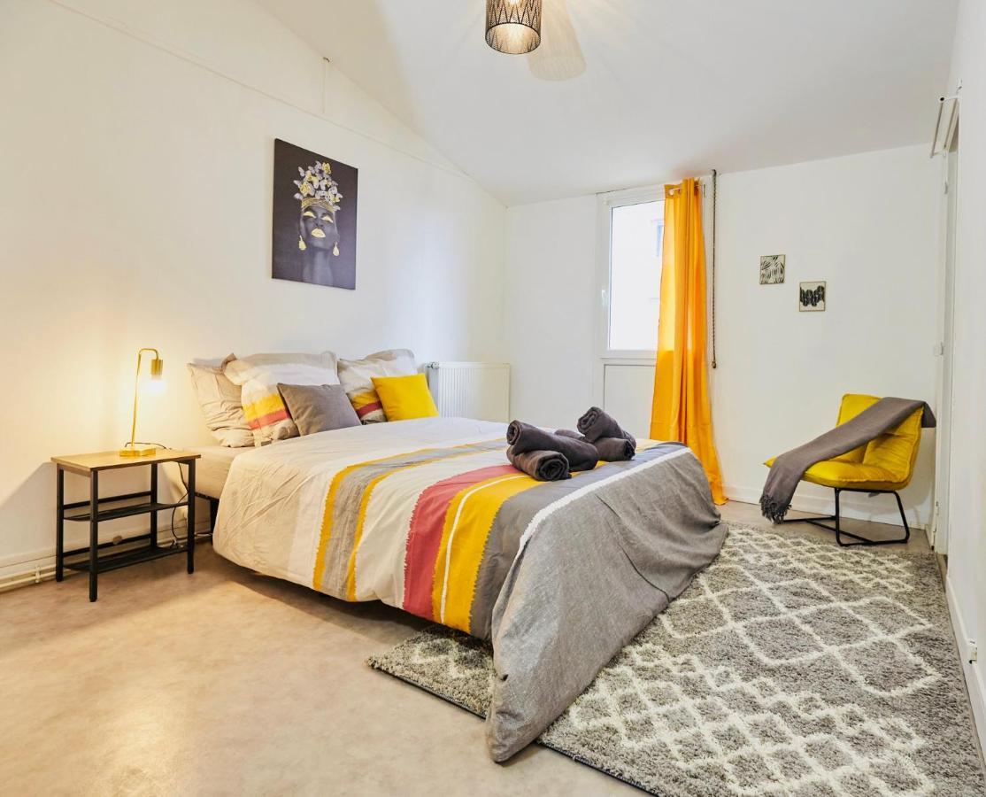 Mona Lisa : Superbe Loft Centre Ville - Parking Gratuit - Wifi Ultra Rapide-Appareil Massage-Netflix-Jeu Societe Troyes Exterior foto